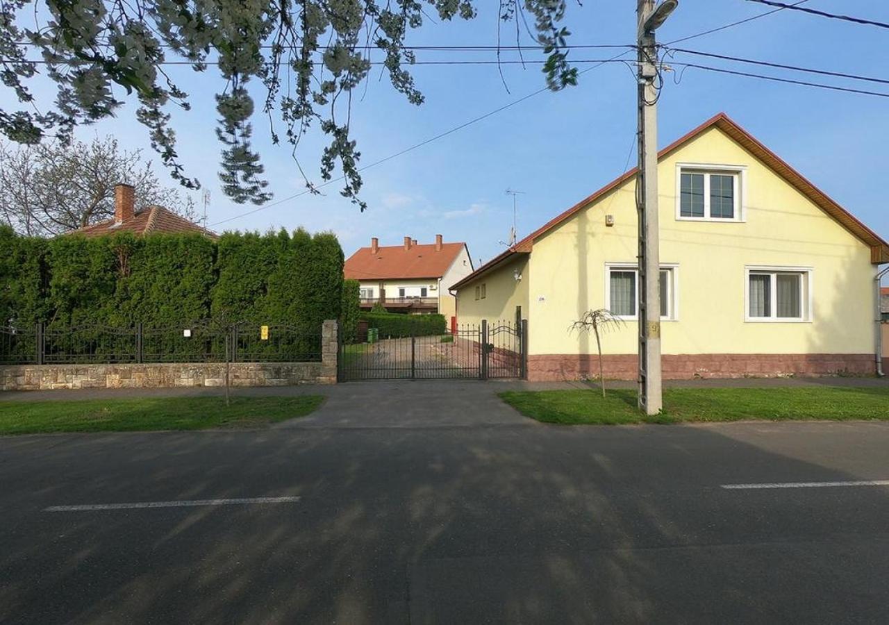 Zam-Zem Holiday Apartman Hajdúszoboszló Kültér fotó